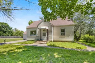 N140 West Dr, Menominee, MI 49858 - Photo 2