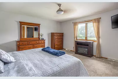 3318 Creek Side Drive, Oshkosh, WI 54904 - Photo 22