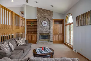 3318 Creek Side Dr, Oshkosh, WI 54904 - Photo 10