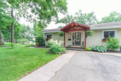 918 S Main Street, Waupaca, WI 54981 - Photo 4