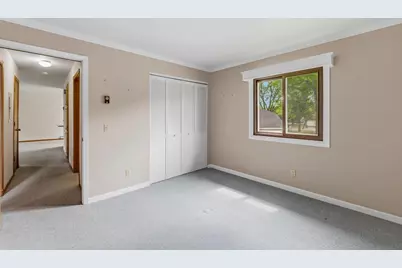 67 University Drive, Fond du Lac, WI 54935 - Photo 10