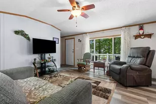 15054 Definn Dr, Riverview, WI 54149 - Photo 4