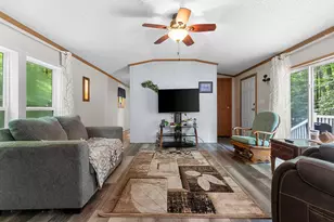 15054 Definn Dr, Riverview, WI 54149 - Photo 6