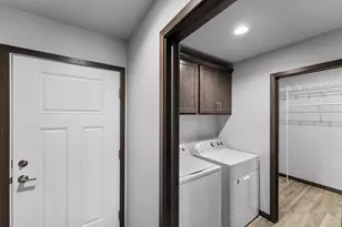 1708 Patriot Wy, Neenah, WI 54956 - Photo 20