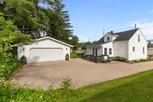190 Division St, Iola, WI 54945 - Photo 32
