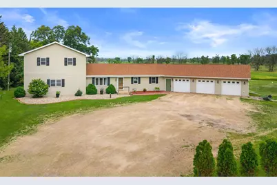 9670 State Road 21, Berlin, WI 54923 - Photo 1