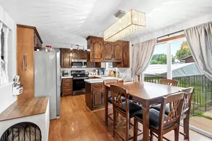 2525 Heather Rd, Green Bay, WI 54311 - Photo 8
