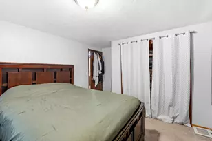 2525 Heather Rd, Green Bay, WI 54311 - Photo 10