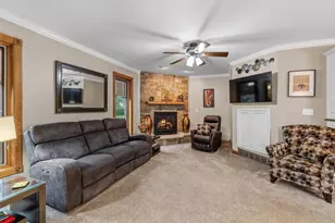N7951 Fairfield Dr, Fond du Lac, WI 54937 - Photo 12