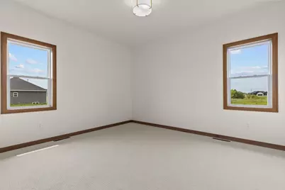 264 Kerrigan Drive, Wrightstown, WI 54180 - Photo 32
