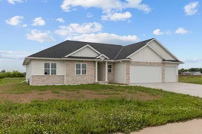264 Kerrigan Drive, Wrightstown, WI 54180 - Photo 2