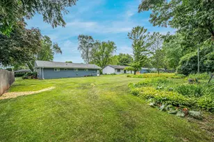 52 Myrna Jane Dr, Oshkosh, WI 54902 - Photo 20