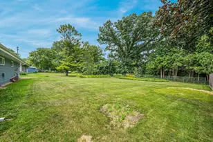 52 Myrna Jane Dr, Oshkosh, WI 54902 - Photo 22
