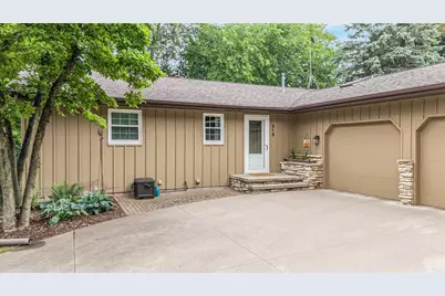519 Sheridan Street, Kaukauna, WI 54130 - Photo 2