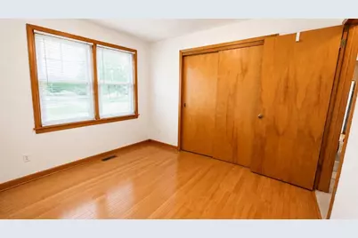 403 Dakota Street, Oshkosh, WI 54902 - Photo 22