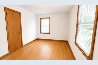 403 Dakota Street, Oshkosh, WI 54902 - Photo 18