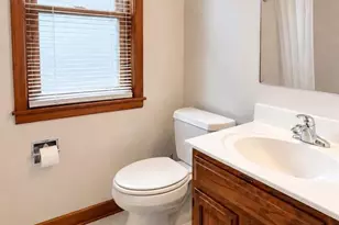 403 Dakota St, Oshkosh, WI 54902 - Photo 20