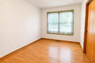 403 Dakota St, Oshkosh, WI 54902 - Photo 24