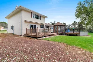 2931 Brookview Dr, Green Bay, WI 54313 - Photo 16