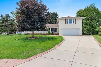 2931 Brookview Drive, Green Bay, WI 54313 - Photo 4