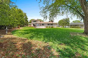 2931 Brookview Dr, Green Bay, WI 54313 - Photo 8