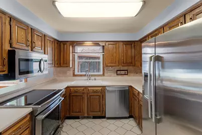 2931 Brookview Drive, Green Bay, WI 54313 - Photo 46