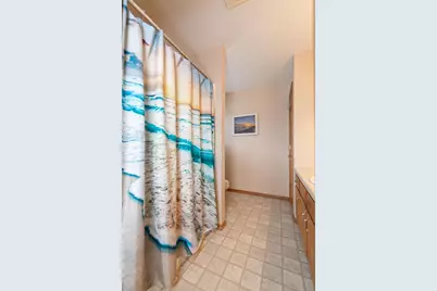 2530 Grassy Lane, Neenah, WI 54956 - Photo 14