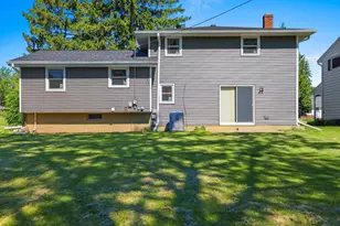 616 Saratoga St, Green Bay, WI 54303 - Photo 2