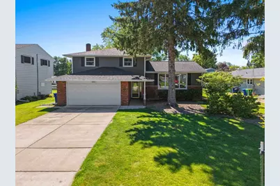 616 Saratoga Street, Green Bay, WI 54303 - Photo 1