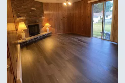 616 Saratoga Street, Green Bay, WI 54303 - Photo 8