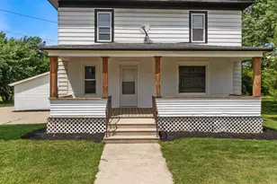 1571 Day St, Greenleaf, WI 54126 - Photo 2