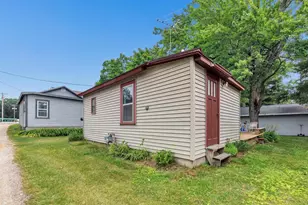 W6005 Lake Dr, Shawano, WI 54166 - Photo 32