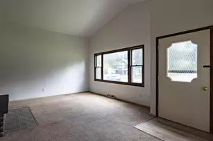 622 W Fulton St, Waupaca, WI 54981 - Photo 4