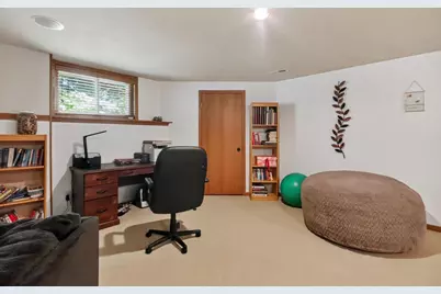 N115W19758 Shadow Wood Court, Germantown, WI 53022 - Photo 54