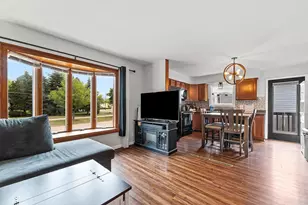707 N Sawyer St, Oshkosh, WI 54902 - Photo 10