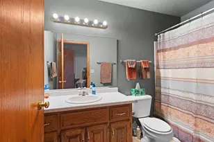1637 Gabertfield Ct, Suamico, WI 54173 - Photo 20