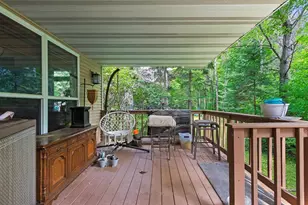1637 Gabertfield Ct, Suamico, WI 54173 - Photo 34