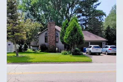 2050 Hilltop Drive, Ashwaubenon, WI 54313 - Photo 1