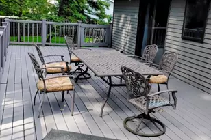 2050 Hilltop Dr, Ashwaubenon, WI 54313 - Photo 10