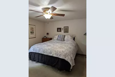 2050 Hilltop Drive, Ashwaubenon, WI 54313 - Photo 12
