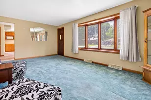 1308 Kenneth Ave, Kaukauna, WI 54130 - Photo 6