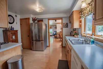 817 Dove Street, Oshkosh, WI 54901 - Photo 14