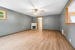 4533 Grandview Rd, Larsen, WI 54947 - Photo 2