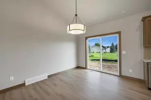 2859 Stelor Dr, Green Bay, WI 54311 - Photo 10