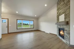 2859 Stelor Dr, Green Bay, WI 54311 - Photo 6