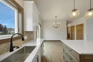 2865 Stelor Dr, Green Bay, WI 54311 - Photo 14