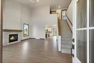 2865 Stelor Dr, Green Bay, WI 54311 - Photo 2