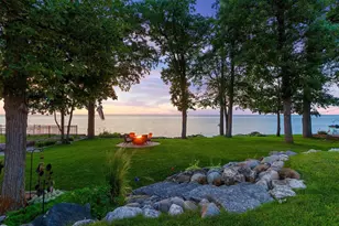 5011 Edgewater Beach Rd, Green Bay, WI 54311 - Photo 4