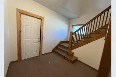 713 W Waupaca Street, New London, WI 54961 - Photo 14