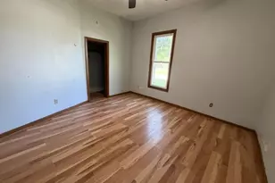 713 W Waupaca St, New London, WI 54961 - Photo 12